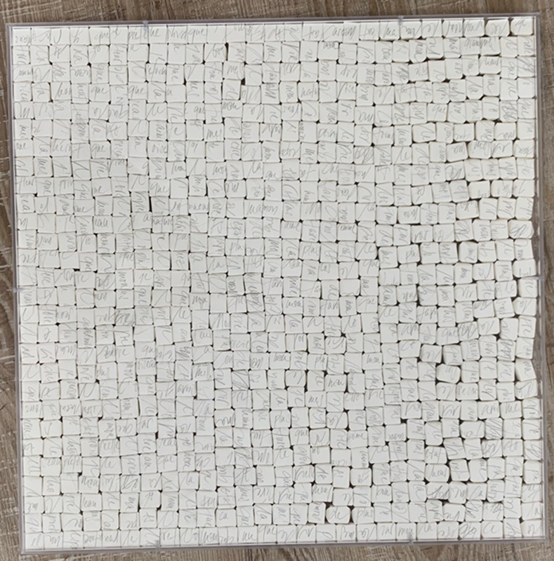 Connie Blüm ce que c’est, Acrylobjekt 54 x 54 x 2 cm, 2025